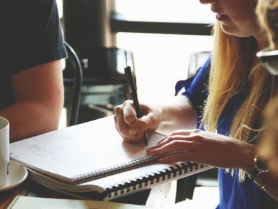 Atención de Consultas Orales o Escritas